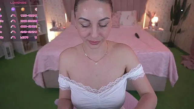 KristiiMax Adlı Modelin Canlı XXX Sohbeti