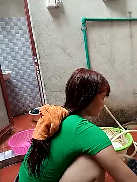 aiai220 – webcam-show