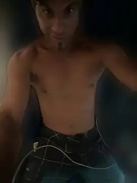 Show de ZF-Athlete na webcam