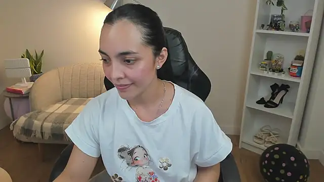 _BellaEvans_: онлайн-секс-чат