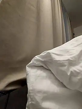 SexyJulia21 Webcam show