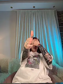 แชท XXX สดของ Tattitude_