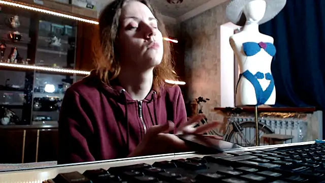 Chat XXX Live pa1e_pr1ncess