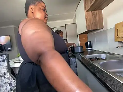 Chatroom XXX en direct de MissLola27