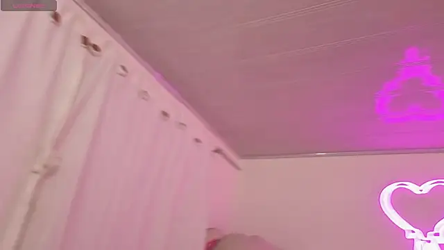 SABRIINA_TAY – Live XXX-chat