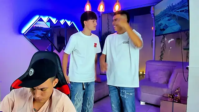 Houseofwarrios' Webcam Show