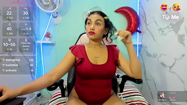 แชท XXX สดของ valeria_martinez19