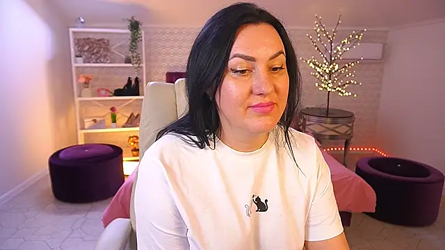 XXX chat uživo modela VelvetLuck