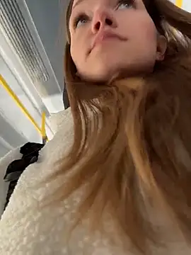 StreetSquirt ওয়েবক্যাম শো