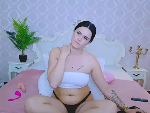 Онлайн чат XXX NicolSparkleX