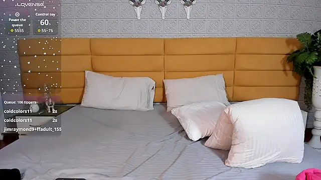 KamileBlake: онлайн-секс-чат