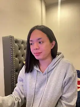 Pumi_akiko: онлайн-секс-чат