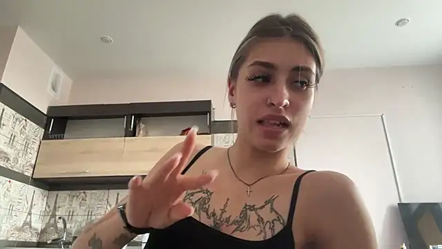 Rossy_DEのライブXXXチャット