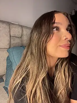 Czat XXX na żywo – AnnyLopezzz_