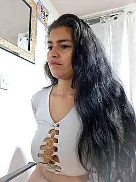 Czat XXX na żywo – Scarlett_Hot69