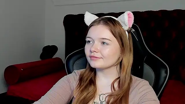 ElinaVale Chat XXX live