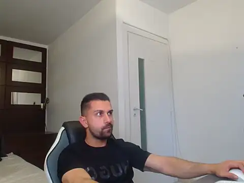 BryceReign – Kamerová šou