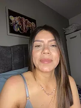 martina_contreras 即時 XXX 聊天