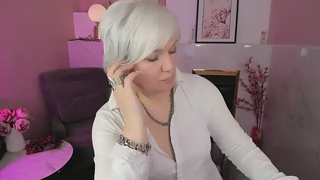 CarmenSoft 即時 XXX 聊天