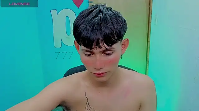 tanjiro_cute Chat XXX live