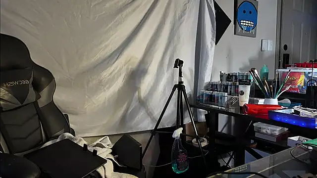 Triggerhappycj100 Chat XXX live