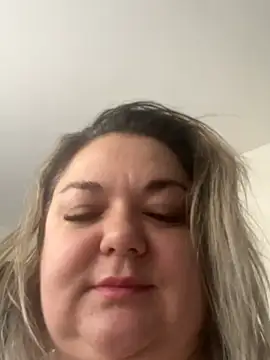 MikyVesela's Live XXX Chat