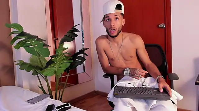 Thiagoferreti Live XXX Chat