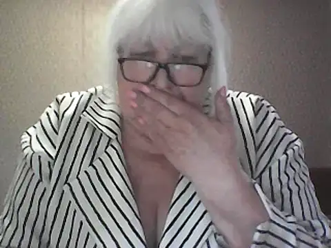 Show de Alexia64231 na webcam