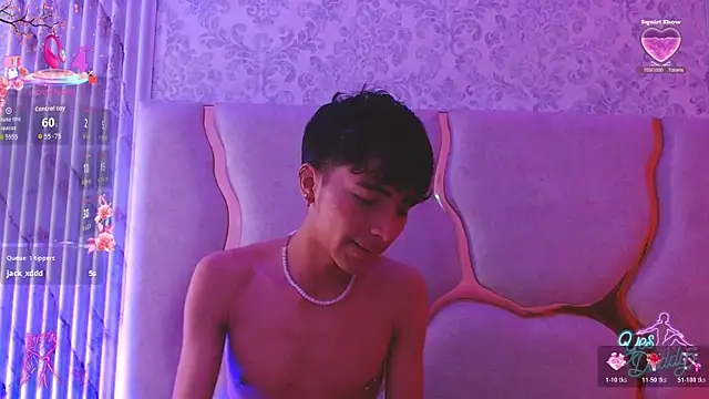 osamu_tay: διαδικτυακό σόου στην κάμερα