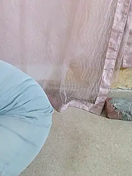 Khushi_rani's Live XXX Chat