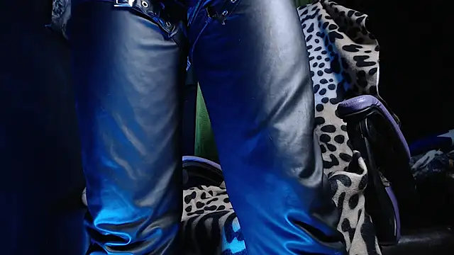 Dicaprioo_ live XXX chat