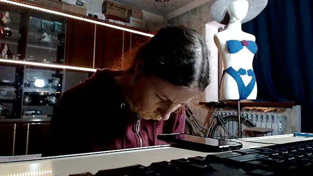 Онлайн чат XXX pa1e_pr1ncess