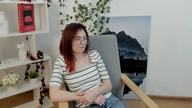 MyrlYosko Chat XXX live