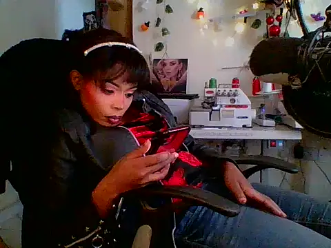 Anaconda2350 – Live XXX-chat