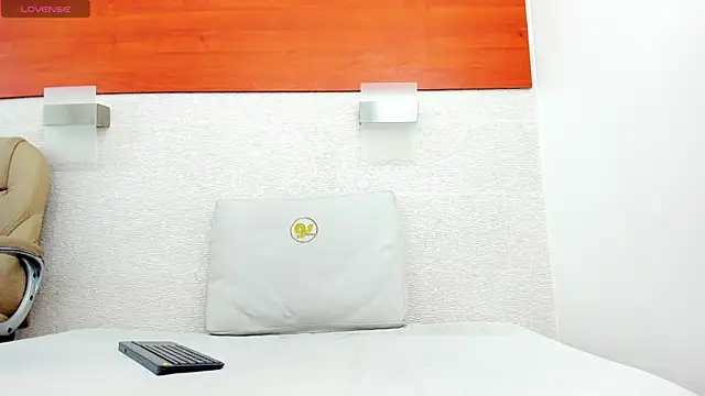 allice_green's Live XXX Chat