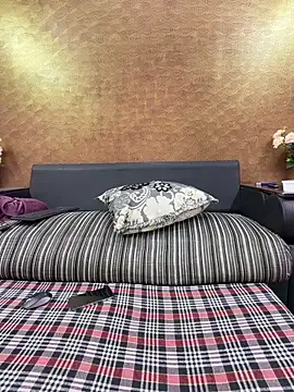 Iampriyaaa15: απευθείας συνομιλία ΧΧΧ