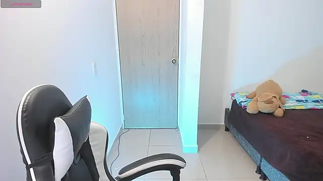 Asta_YunoXXX Adlı Modelin Web Kamerası Şovu