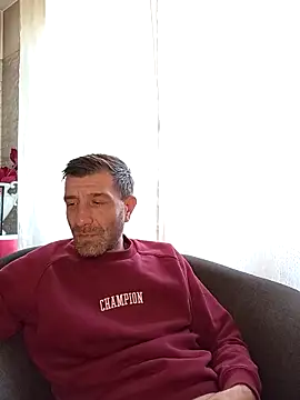 Alexdaniel89 Adlı Modelin Canlı XXX Sohbeti