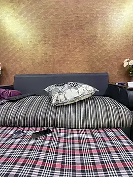 Iampriyaaa15 Live XXX-chat