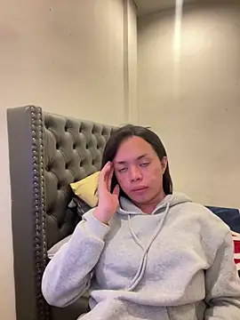 Pumi_akiko Show Webcam