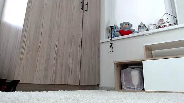 increible_della Live XXX Chat