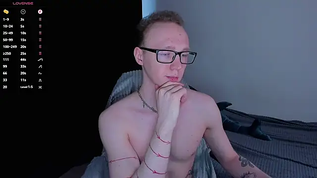 Alex_silent webkamerás műsora