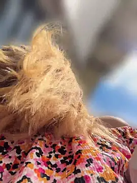 Show de AnastasiaAniess na webcam