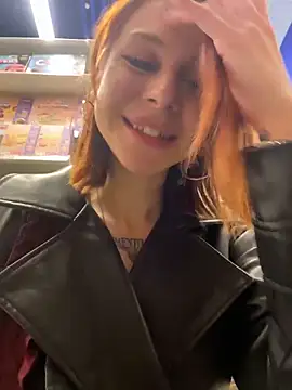 Chat +18 de RosieSecret ao vivo