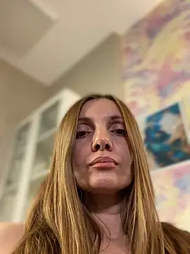 Chat +18 de miss_darsi ao vivo