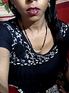 Chat +18 de Itz_Aisha__ ao vivo
