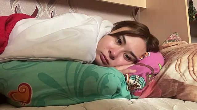 Chat +18 de MarcieAdjei ao vivo