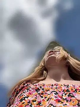 Chat +18 de AnastasiaAniess ao vivo