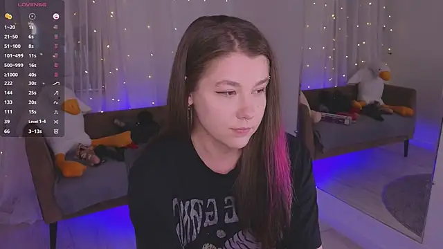 Chat +18 de Mira_Falls ao vivo