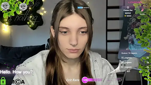 Chat +18 de CherryBloom777 ao vivo